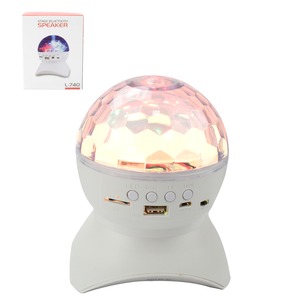 Caixa De Som Bluetooth Ball Globo Magico Led De Cristal 9 Cores Com Entrada Para Sd Card Usb L-740 GENERICO