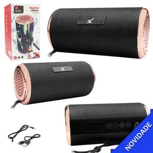 Caixa de Som Bluetooth 5W Rms 150HZ-20KHZ Atende chamadas Entrada USB Auxiliar Micro SD Tecido Preto XTRAD XDG-153 XDG-153 XTRAD