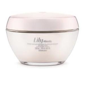 LILY CREME ACETINADO HIDRATANTE DESODORANTE CORPORAL ABSOLUTO 250G 775125 O BOTICARIO