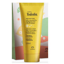 CREME PARA O CORPO TODODIA CARAMBOLA E MANDARINA 100ML TODODIA NATURA