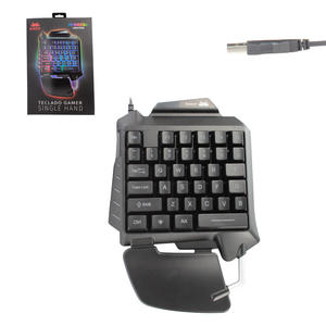 Teclado Gamer Single Hand Teclas Anti Ghosting Com Descanso De Punho E Iluminação Rainbow Lighting KP-TM006 KNUP