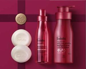 PRESENTE NATURA MÃES 2023 CEREJA E AVELÃ - BODY SPLASH + SABONETE BARRA + HIDRATANTE 125503 NATURA