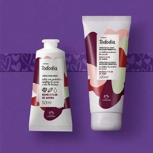 PRESENTE NATURA TODODIA NAMORADOS 2024 ROMA E FLOR DE AMORA 2 ITENS1 Creme nutritivo para as mãos 50 ml. + CREME 100ml 134662 NATURA