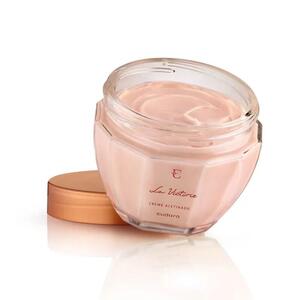 HIDRATANTE CORPORAL ACETINADO LA VICTORIE 250G 129676 Eudora